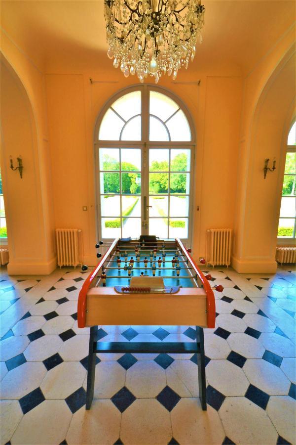 Chateau Du Boulay Morin Le Boulay-Morin Exterior photo A table football table
