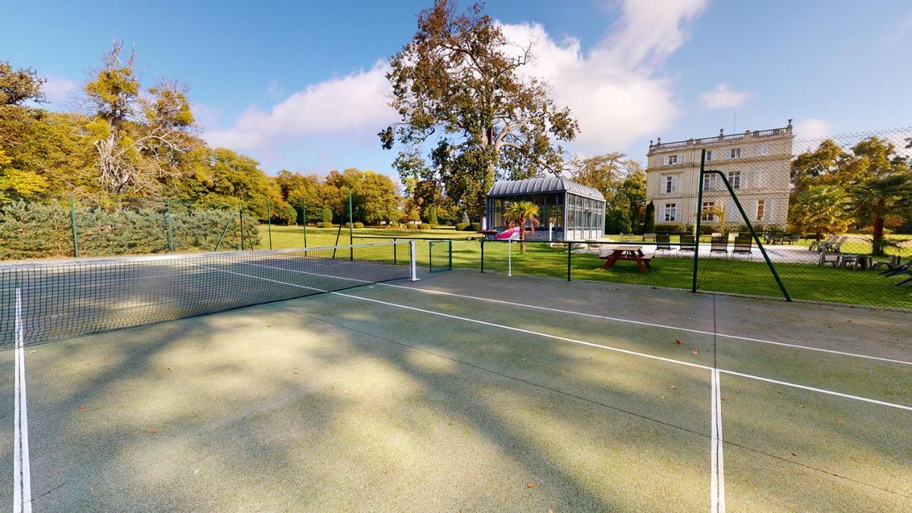 Chateau Du Boulay Morin Le Boulay-Morin Exterior photo Tennis courts at the Royal Tennis Club de Cannes
