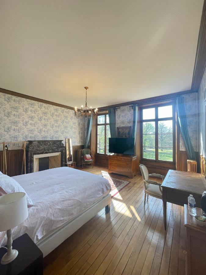 Chateau Du Boulay Morin Le Boulay-Morin Exterior photo The bedroom of the Duke of Anguleme