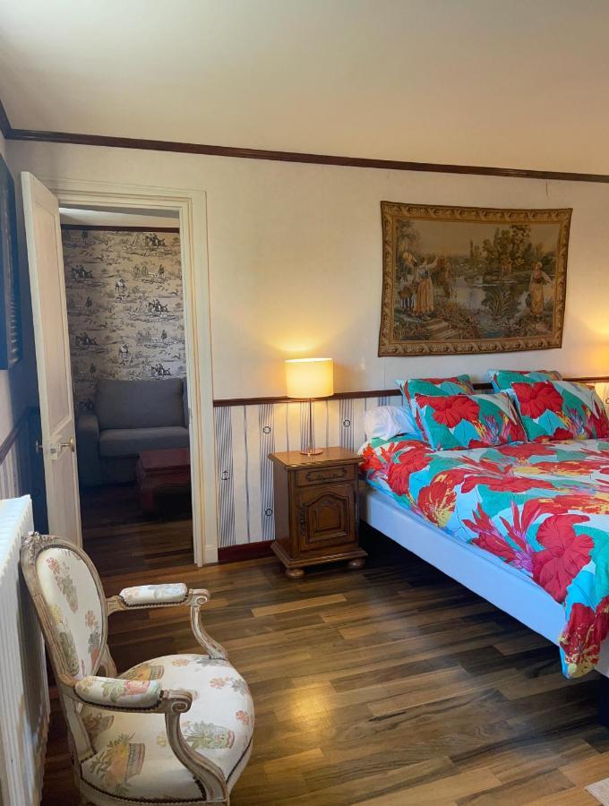 Chateau Du Boulay Morin Le Boulay-Morin Exterior photo A bedroom at the hotel
